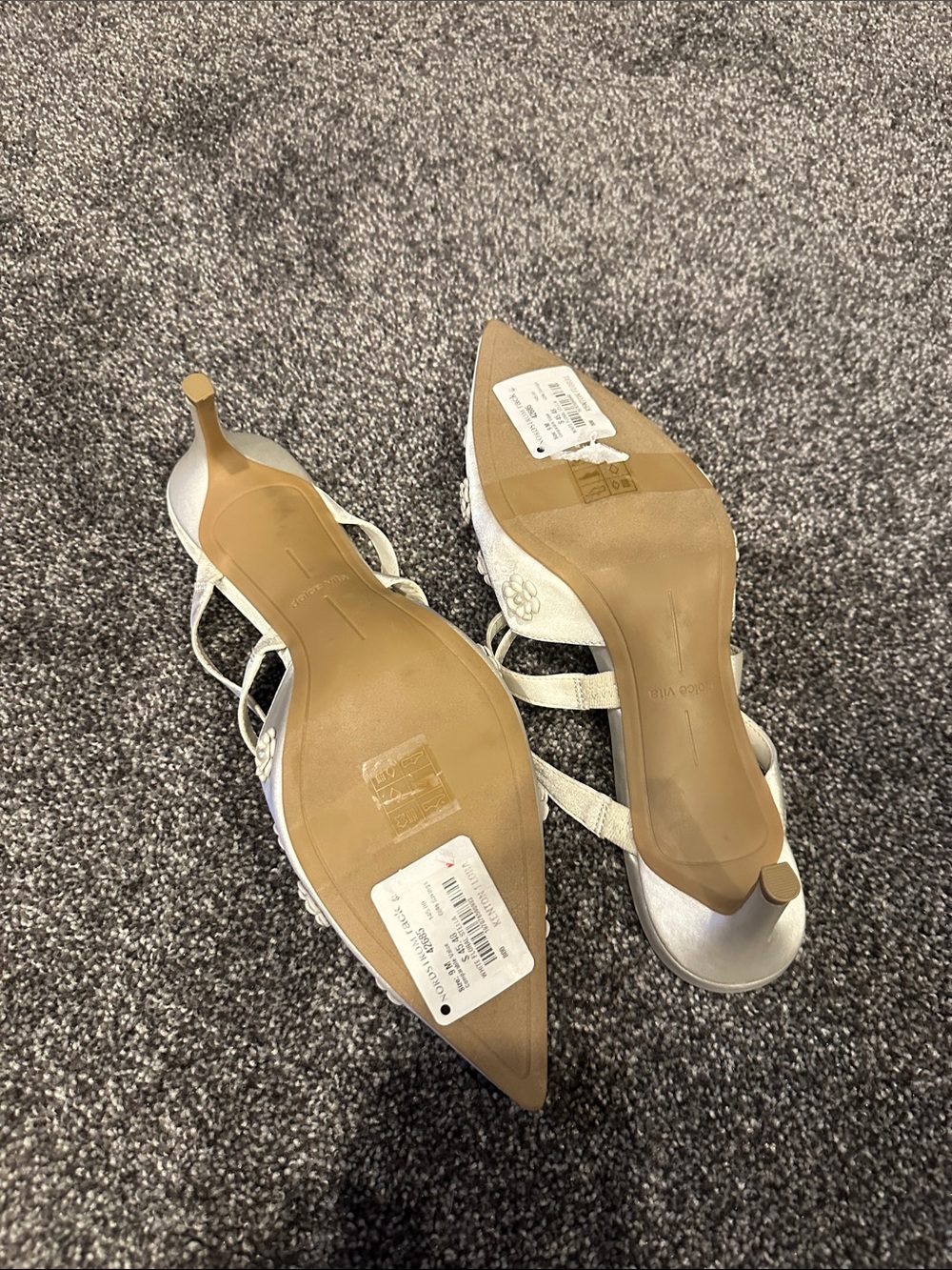 Dolce Vita Ivory Floral Pointed-Toe Slingback Mules - Picture 4 of 4